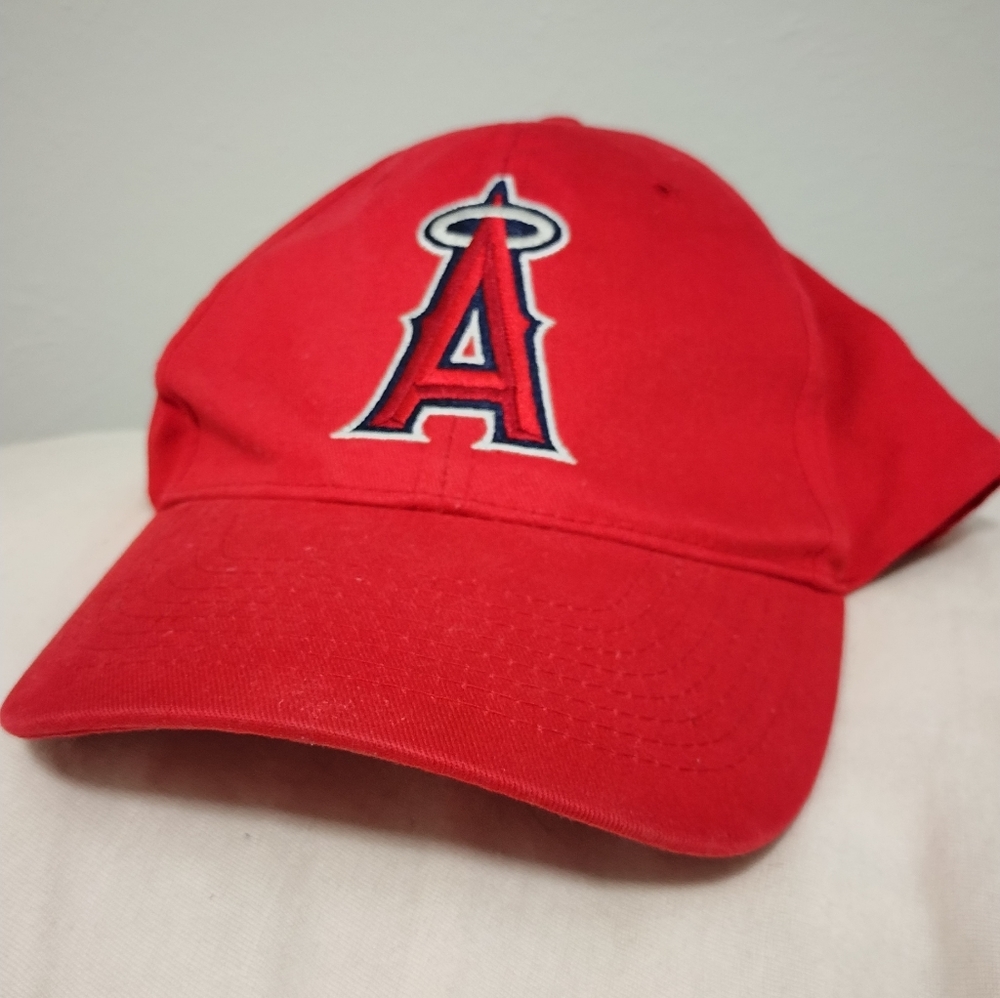 Red Authentic Anaheim Angels MLB OSFA baseball cap